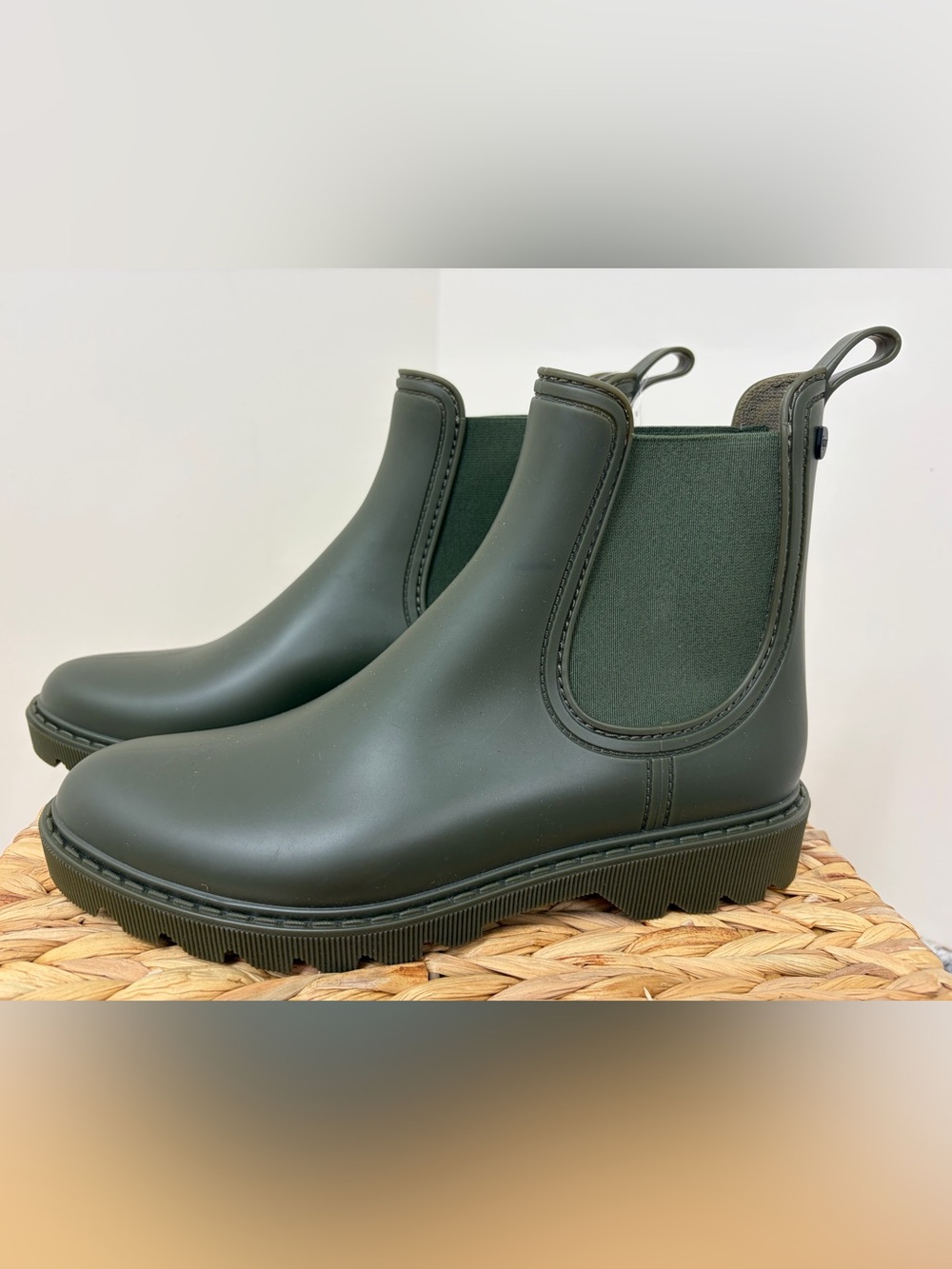 Igor Olive Green Chelsea Rain Booties